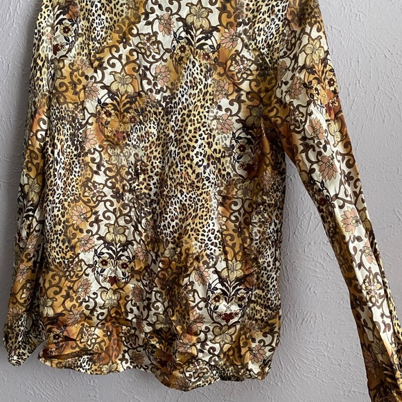 Women’s Silk Blouse | Silk Button Up | Women Silk Shirt | Women Silk Button-Up - Picture 11 of 14